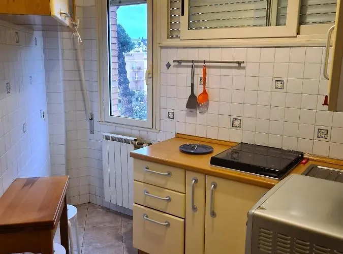 Acomodação com café da manhã  For 3*